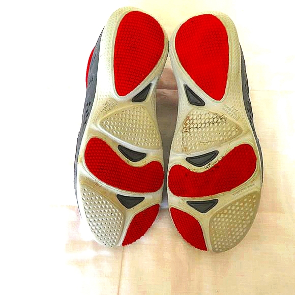 Women's The North Face Athletic Shoes Size 6 - Picture 4 of 6